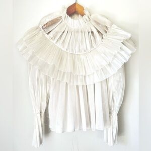 Ononmade Top Women’s Small White Sheer Tiered Blouse